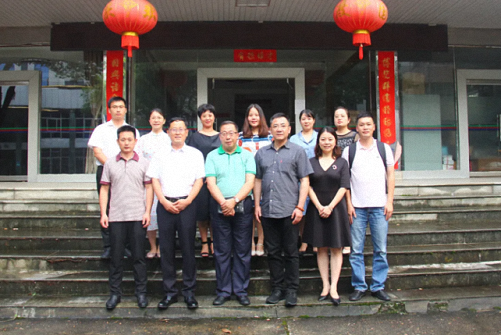 中國管理教育聯(lián)合會王體星會長、實戰(zhàn)派管理專家翟新兵教授、上海海事大學(xué)高航院副院長蘇豫教授到訪我院EDP中心交流工作1075.png