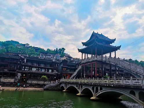贛州教學(xué)點財大同學(xué)聯(lián)誼會黨支部赴湖南開展慶祝建黨100周年暨黨史學(xué)習(xí)教育活動1324.jpg