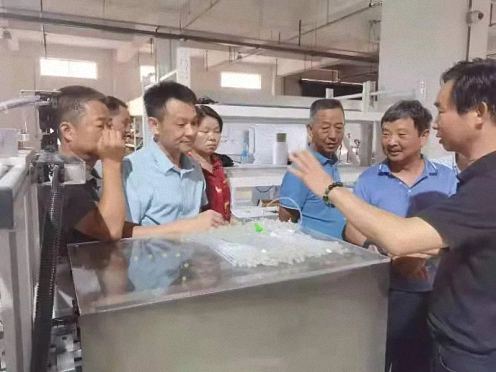 身雖相隔，心卻無間——記總裁13班同學(xué)江西瑞邦實(shí)業(yè)集團(tuán)有限公司小聚588.jpg