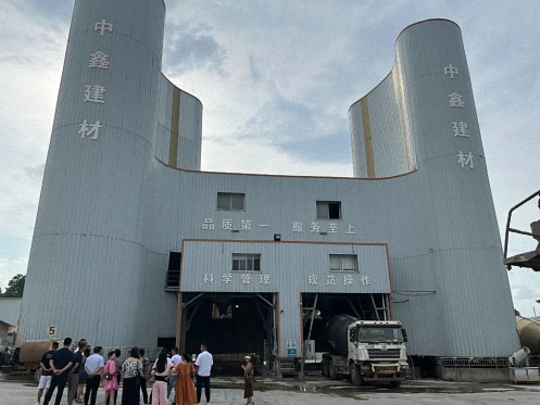 【学员走访】记走访江财新商界83班同学企业——斌仔锻压机械、中鑫建材736.jpg