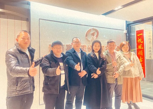 【学员走访】江财新商界89班万玲利同学单位——江西嘉佑建设工程有限公司
