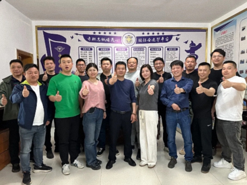 【学员走访】江财新商界93班师生走进万安县守护神保安服务有限公司74.jpg