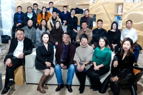 【班级活动】江西新商界总裁83班“破界出海 共拓新程”私享会内容整理(2000字干货分享!)142.jpg 【班级活动】江西新商界总裁83班“破界出海 共拓新程”私享会内容整理(2000字干货分享!)142.jpg